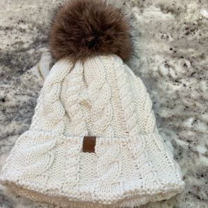 Canada goose never worn hat